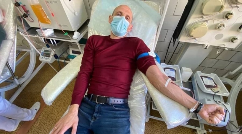 Ялтинцы сдали за день 22 литра крови для российских военных