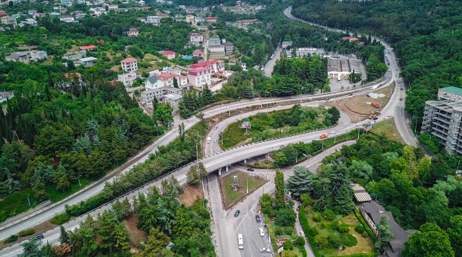 Власти Крыма отказались от идеи реконструкции дороги на ЮБК, будет капитальный ремонт