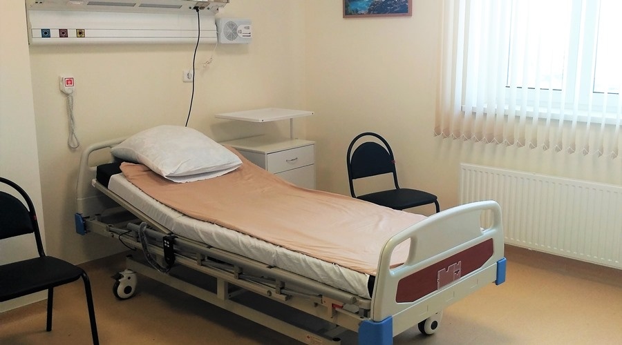 Власти Севастополя призвали сбежавшую из больницы пациентку сдать анализы на коронавирус