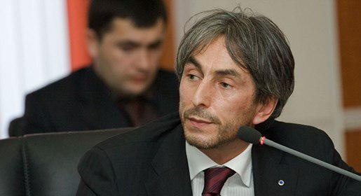 Умар Джабраилов намерен устранить конфликт между рабочими завода «Южный Севастополь» и правительством Севастополя