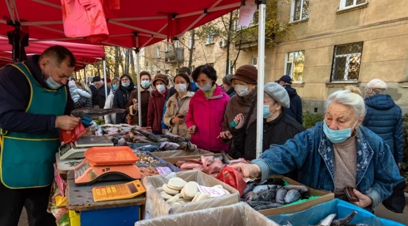 Республика Крым не испытывает недостатка товаров – минпромторг