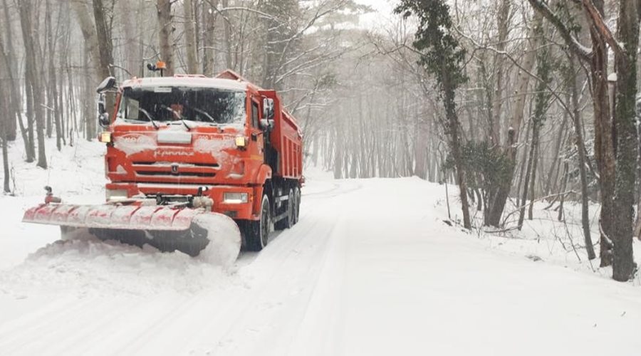 Дорога на Ай-Петри закрыта из-за снегопада