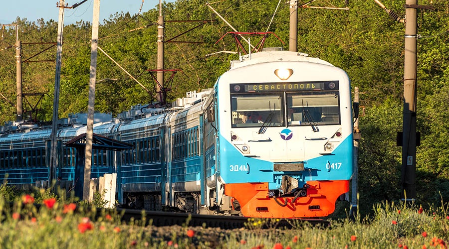 Экспресс-электричка из Севастополя в Евпаторию начнет курсировать с 1 июля