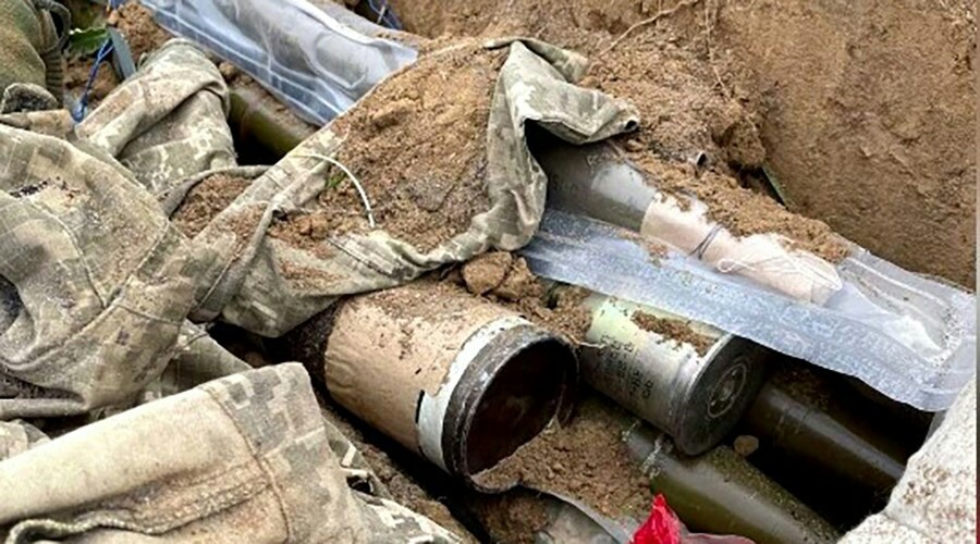 Силовики обнаружили заминированный тайник с оружием ВСУ в Херсонской области