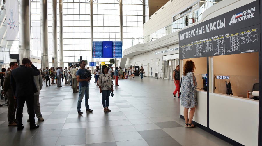 Туристы смогут купить билеты на автобусы по Крыму при оформлении авиабилетов – минтранс