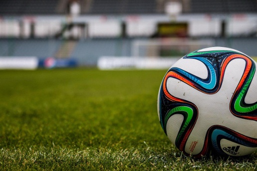 «Инкомспорт» вышел на вторую строчку в турнирной таблице чемпионата Крымского футбольного союза