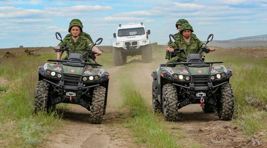 Аксёнов поблагодарил пограничников за защиту Крыма