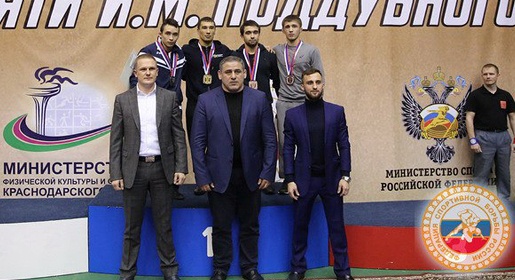 Крымские борцы завоевали две медали на международном турнире в Краснодаре