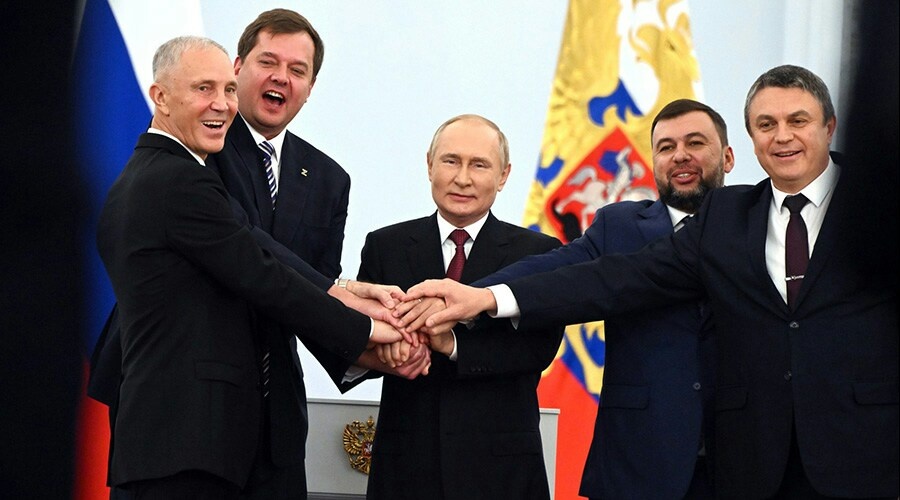 Путин назначил исполняющих обязанности глав новых субъектов России