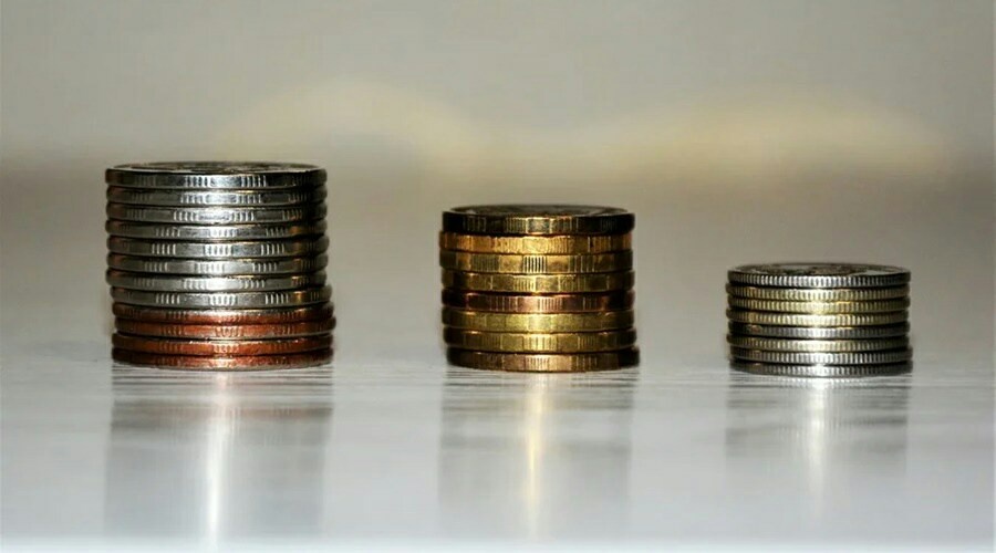Эксперт оценил прогноз о лучшей валюте для сбережения в 2021 году