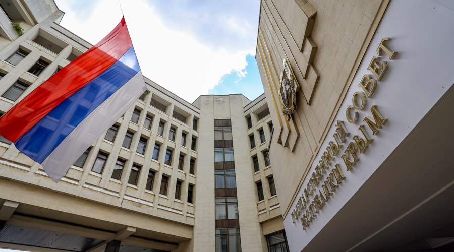 Парламент Крыма принял закон о лишении госнаград за дискредитацию России