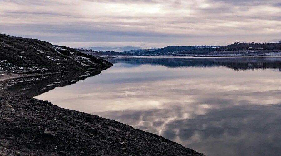 Учёный рассказал, сколько осадков нужно для пополнения водохранилищ Крыма