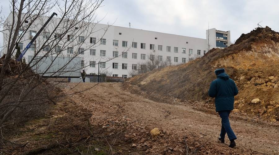 Строители случайно обесточили севастопольскую больницу
