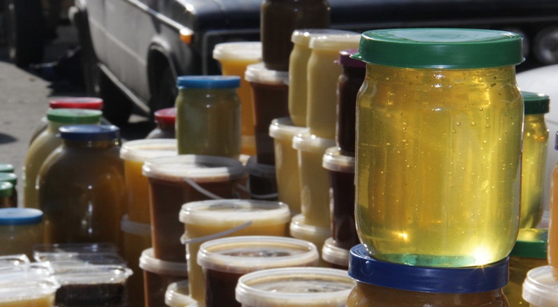 Минсельхоз Крыма выделил больше 8 млн рублей на развитие пчеловодства за два года