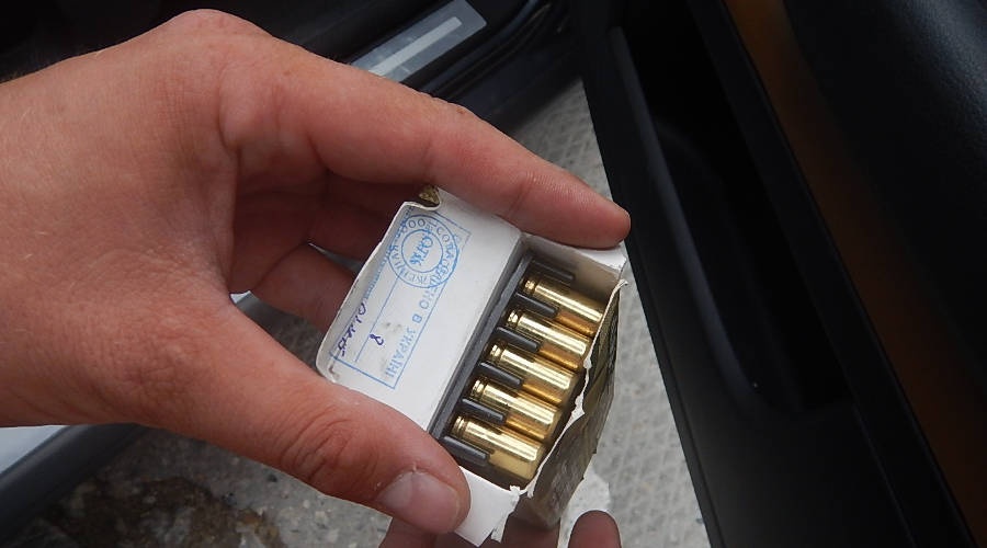 Украинец пытался въехать в Крым с коробкой патронов