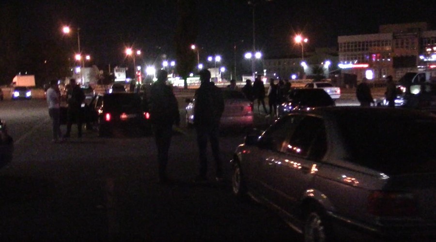 Опубликовано видео нарушений дрифтеров в ночь задержания 90 человек в Симферополе