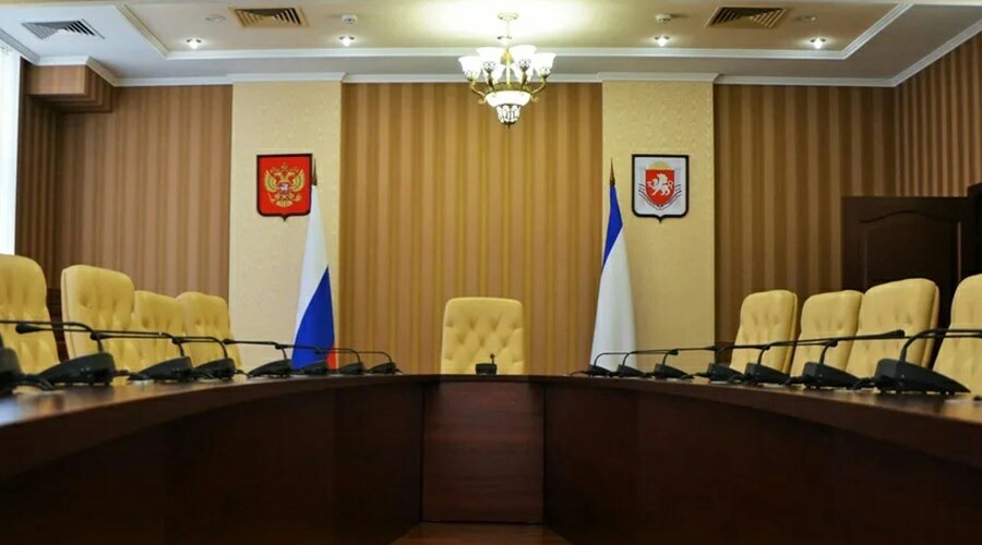 Аксёнов напомнил министрам и главам муниципалитетов об ответственности за освоение бюджетов