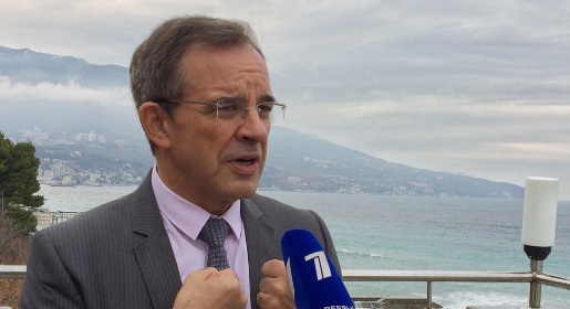 «Не нужно идти по лестнице глупости»: депутат парламента Франции Тьерри Мариани о санкциях