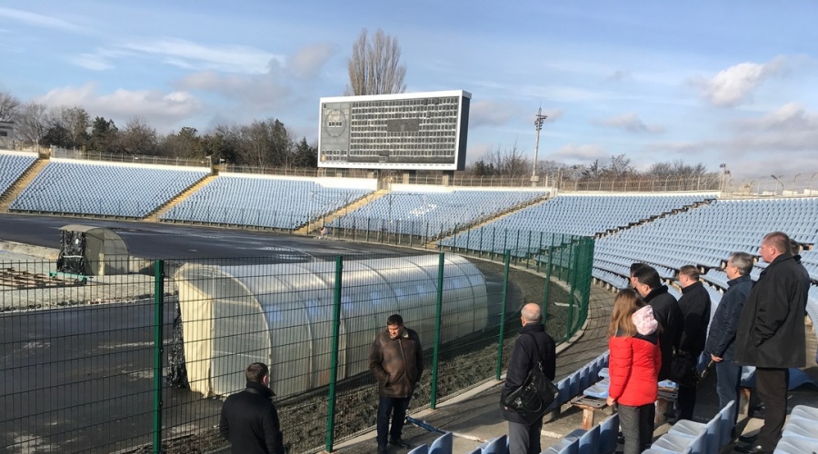 Реконструкция главного стадиона Крыма идёт в соответствии со сроками – министр
