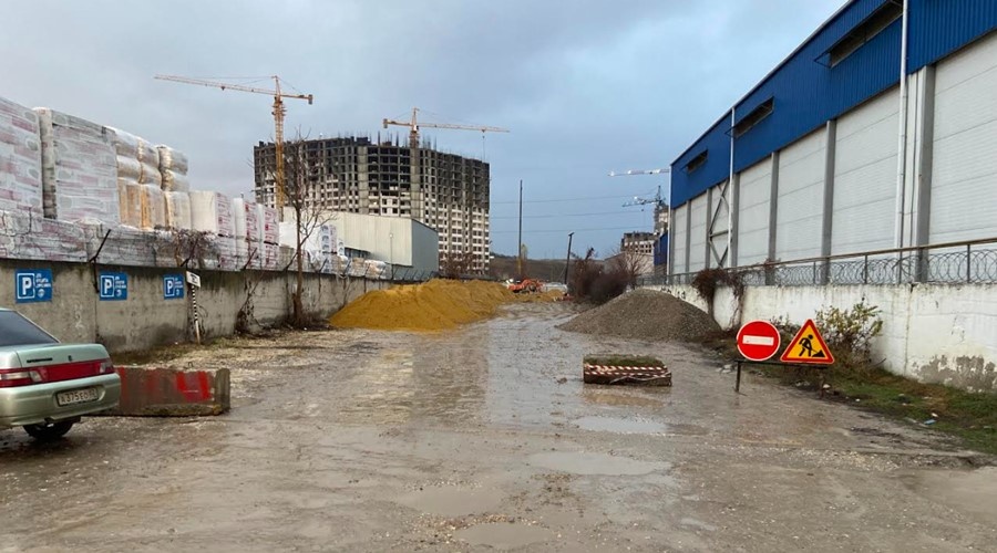 Реконструкция автодороги переулка Мраморный в Симферополе позволит избежать подтоплений в микрорайоне