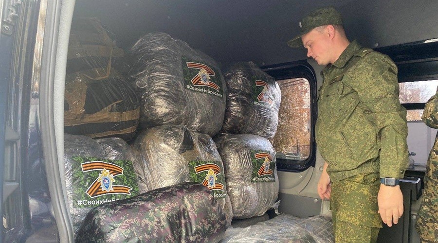 Крымские следователи передали бойцам СВО большую партию вещей, медикаментов и продуктов