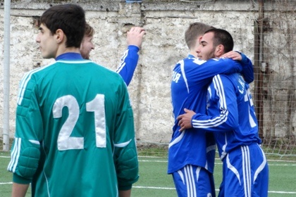 Симферопольская «Таврия» одержала вторую победу и вышла в лидеры традиционного футбольного турнира «Крымский подснежник» (ФОТО)