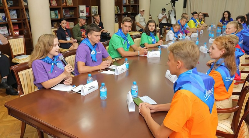 Иностранные журналисты назвали «Артек» мировым центром детской дипломатии