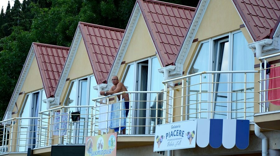Власти Крыма намерены вывести легальные гостевые дома в сектор круглогодичного бизнеса