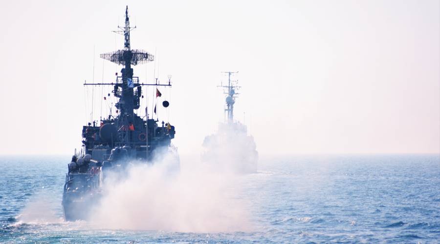 Более десятка кораблей Черноморского флота вышли в море на учения
