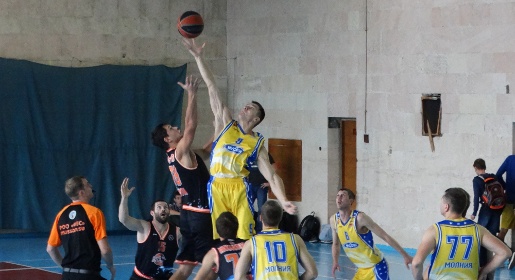«Скилур» после двух туров стал лидером мужского баскетбольного чемпионата Крыма