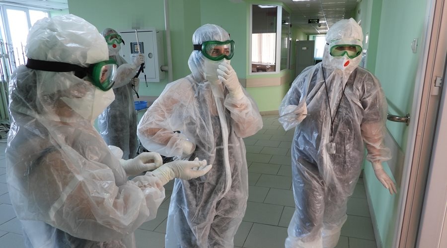 Крыму потребуется 4-5 тысяч вакцин от COVID только на иммунизацию медработников