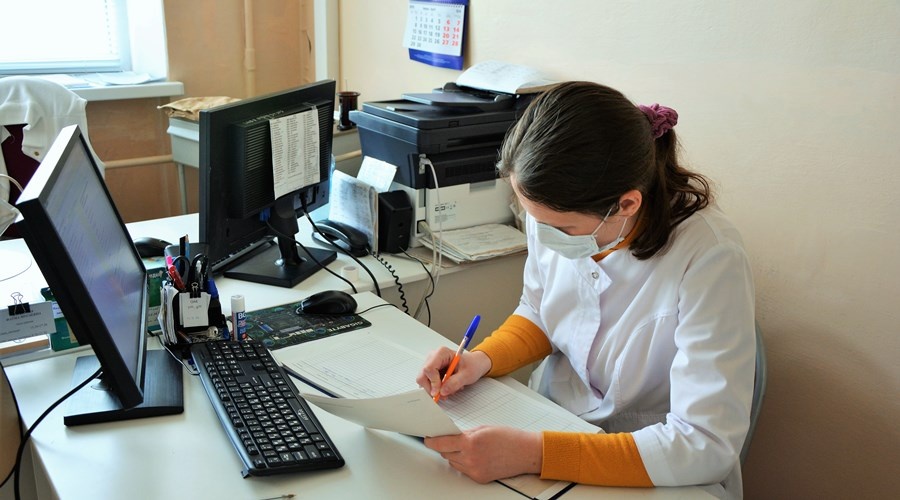 Роспотребнадзор в Крыму за сутки провел около 160 исследований на коронавирус на границе с Украиной