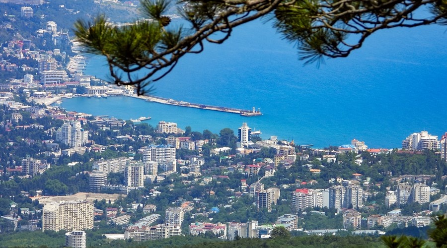 Более 400 тыс туристов отдохнули в Крыму в начале июля