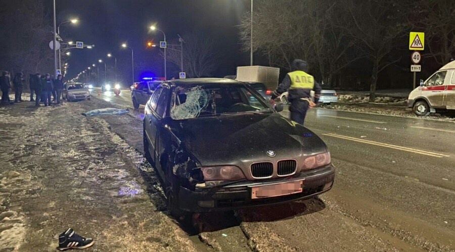 Водитель BMW насмерть сбил несовершеннолетнего пешехода на выезде из Симферополя