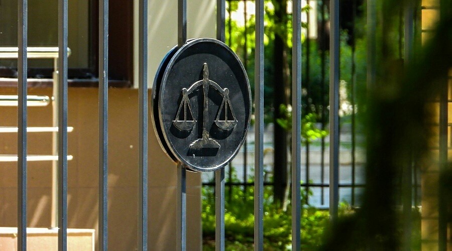 Суды Крыма эвакуированы после поступивших в 41 раз с февраля сообщений о «минировании»