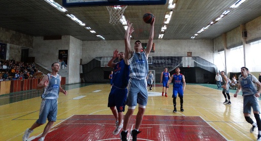 Студенты КФУ стали чемпионами Крыма по баскетболу