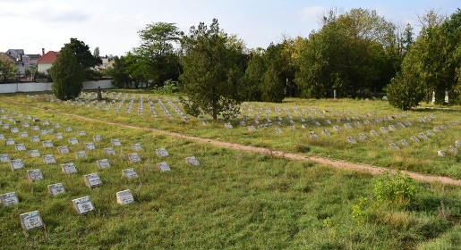 Власти Симферополя проведут комплексное благоустройство воинского кладбища