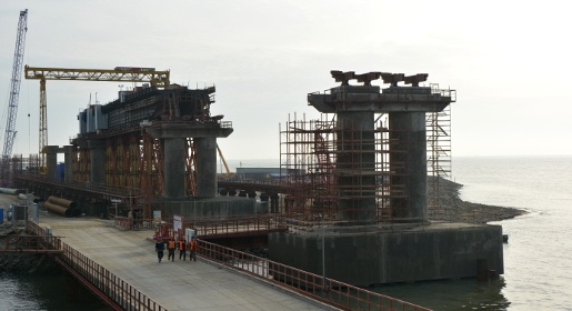 Опоры автомобильной части Крымского моста полностью готовы – заказчик