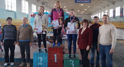 Участники из семи регионов России стали победителями Кубка Республики Крым по легкой атлетике