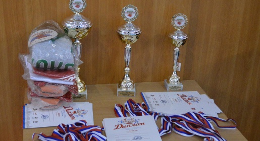 Юноши из Евпатории и Армянска стали шестым и седьмым участниками крымского финала «Локобаскет – Школьная лига»