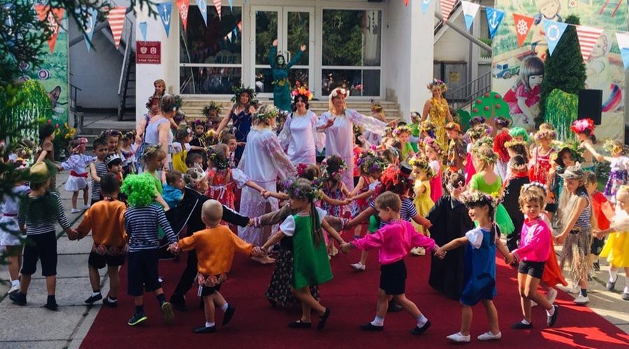 «Алые Паруса» превратили лето в череду праздников для детей