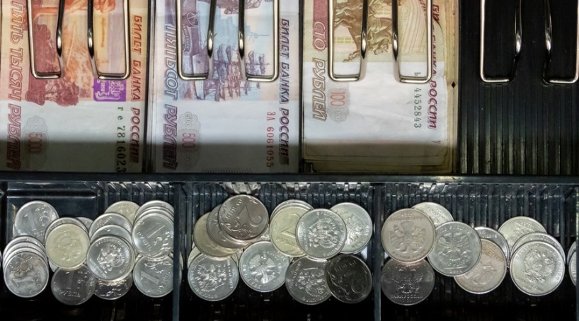 Сальдо пояснил необходимость ускориться с обменом гривен на рубли