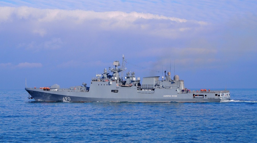 Корабли Черноморского флота отработали прикрытие пункта базирования от ракетного удара противника