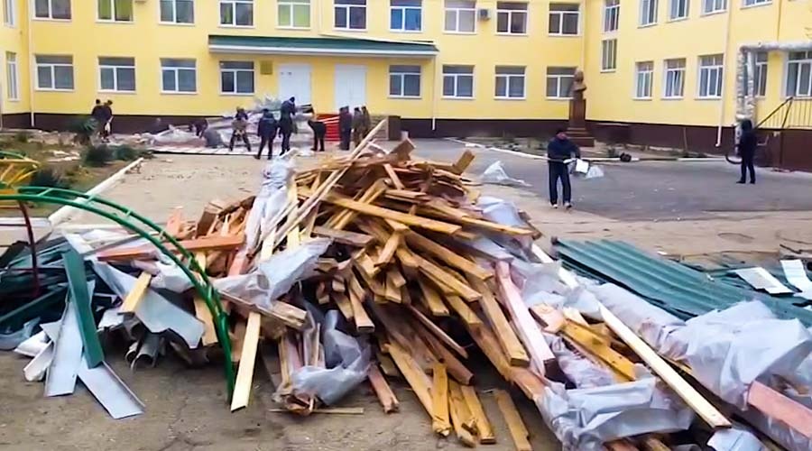 Восстановление крыши в школе в Джанкое не помешает учебному процессу - глава администрации