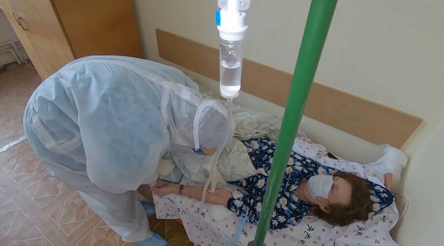 Военные показали видео работы мобильных ковидных госпиталей в Крыму