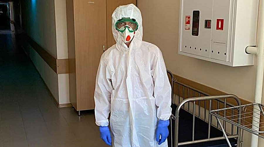 Министр здравоохранения Крыма идёт работать в ковидный госпиталь
