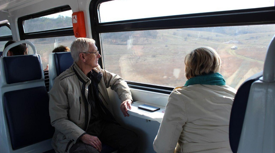 Первый пригородный поезд на Кубань из Крыма отправился с вокзала Керчи