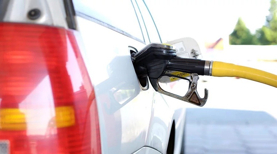 Цены на бензин в 2019 году показали в России минимальный рост за 11 лет