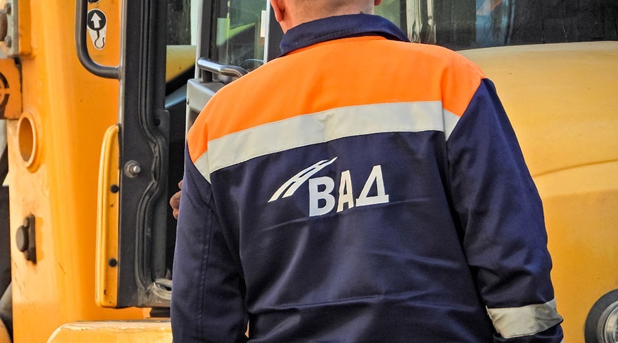 «ВАД» раньше срока завершил ремонт дороги в сторону косы Беляус на западе Крыма