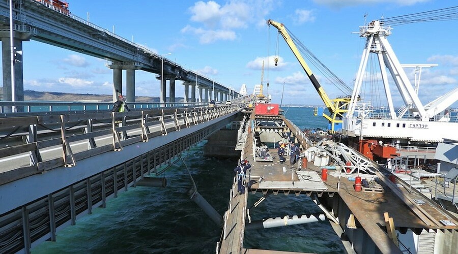 Все металлоконструкции для восстановления Крымского моста доставлены к месту работ